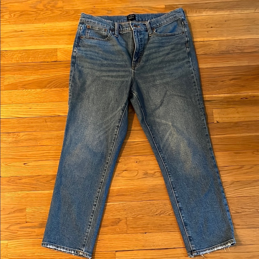 LIKE NEW Classic Blue Denim Jeans